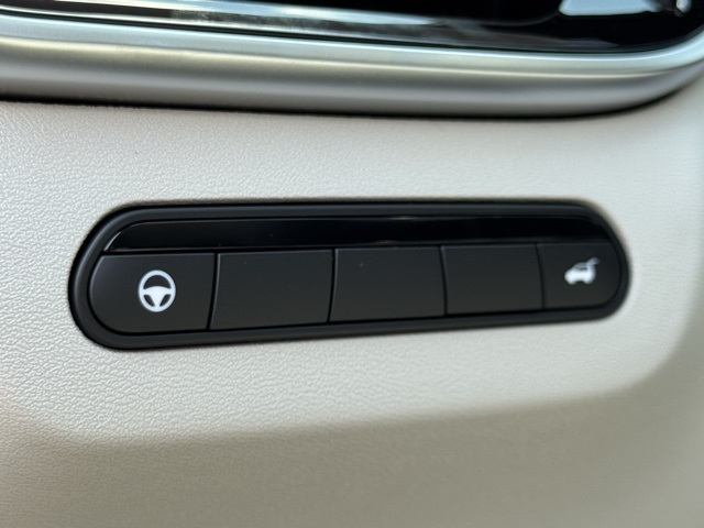 2026 Infiniti QX60 Luxe photo 19