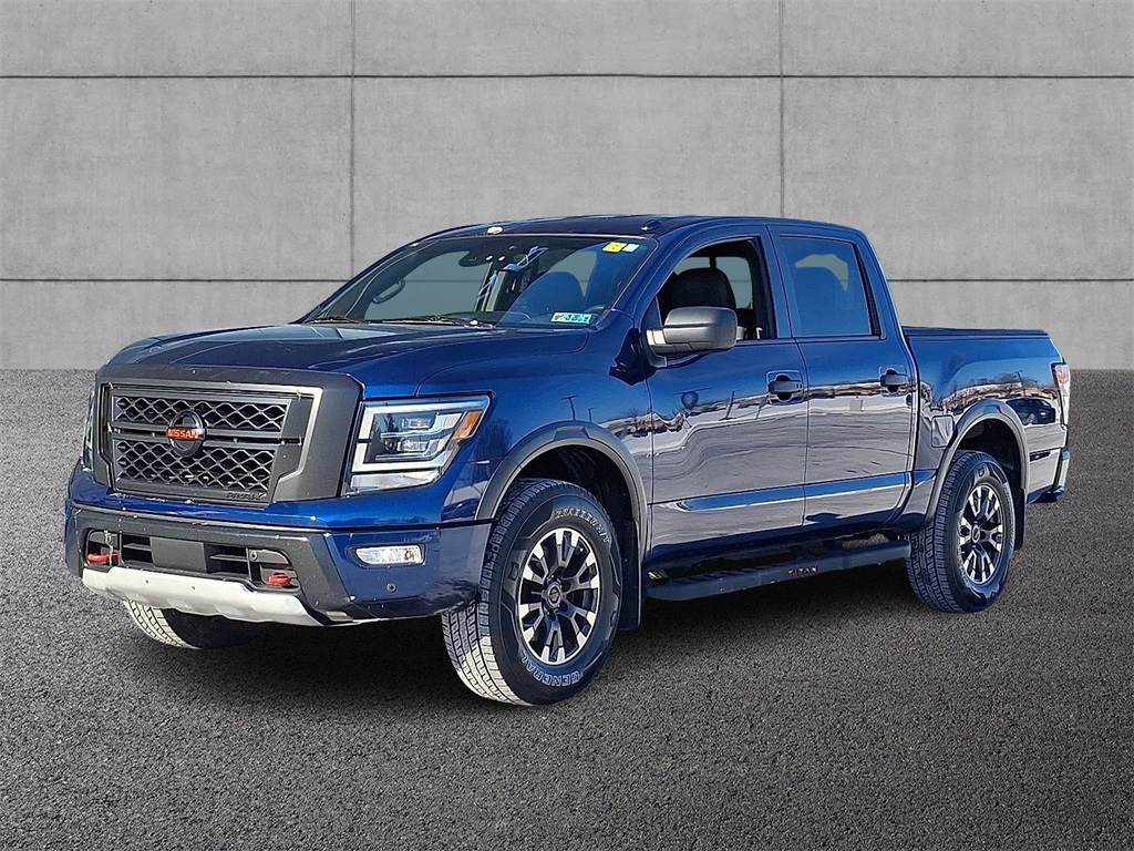 2021 Nissan Titan PRO-4X's photo