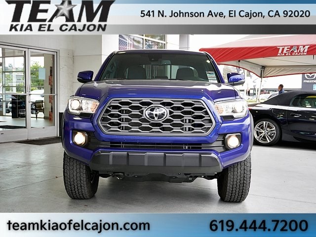 2022 Toyota Tacoma TRD Sport photo 4