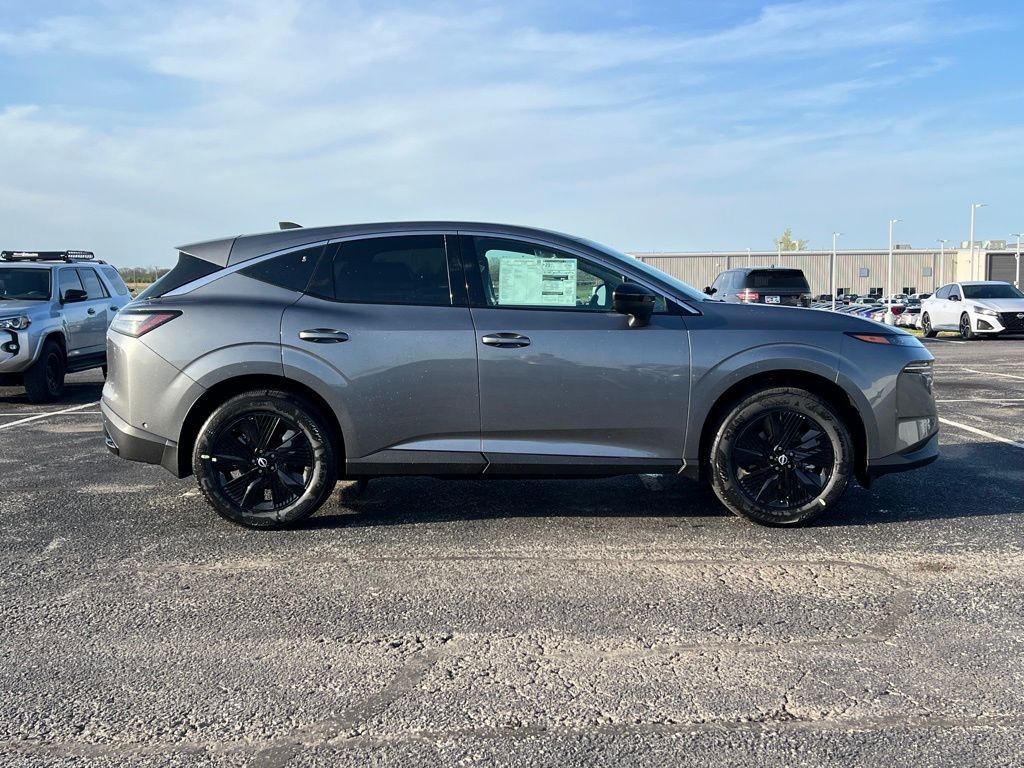 2025 Nissan Murano SV photo 3