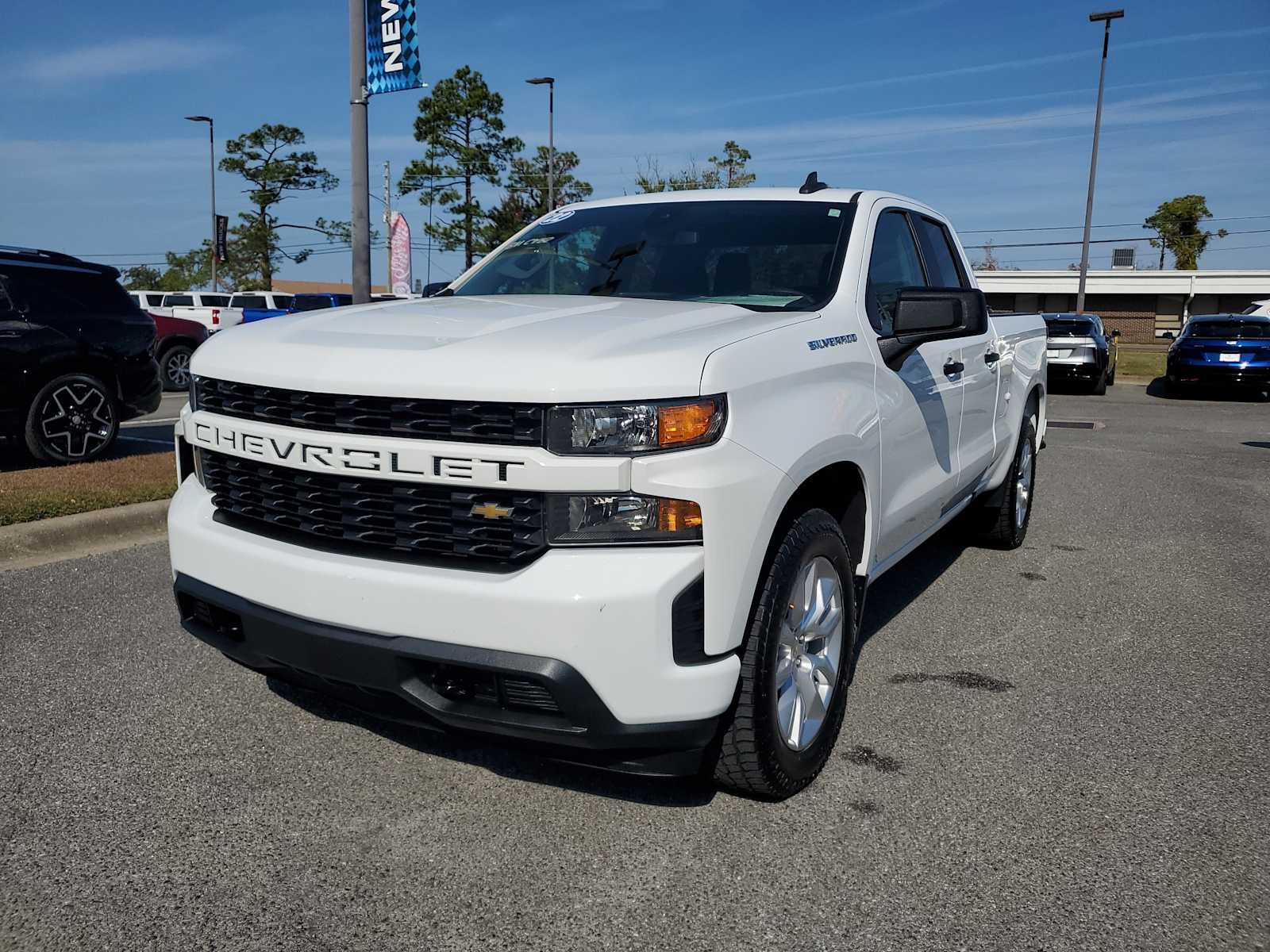 2022 Chevrolet Silverado 1500 Limited Custom's photo