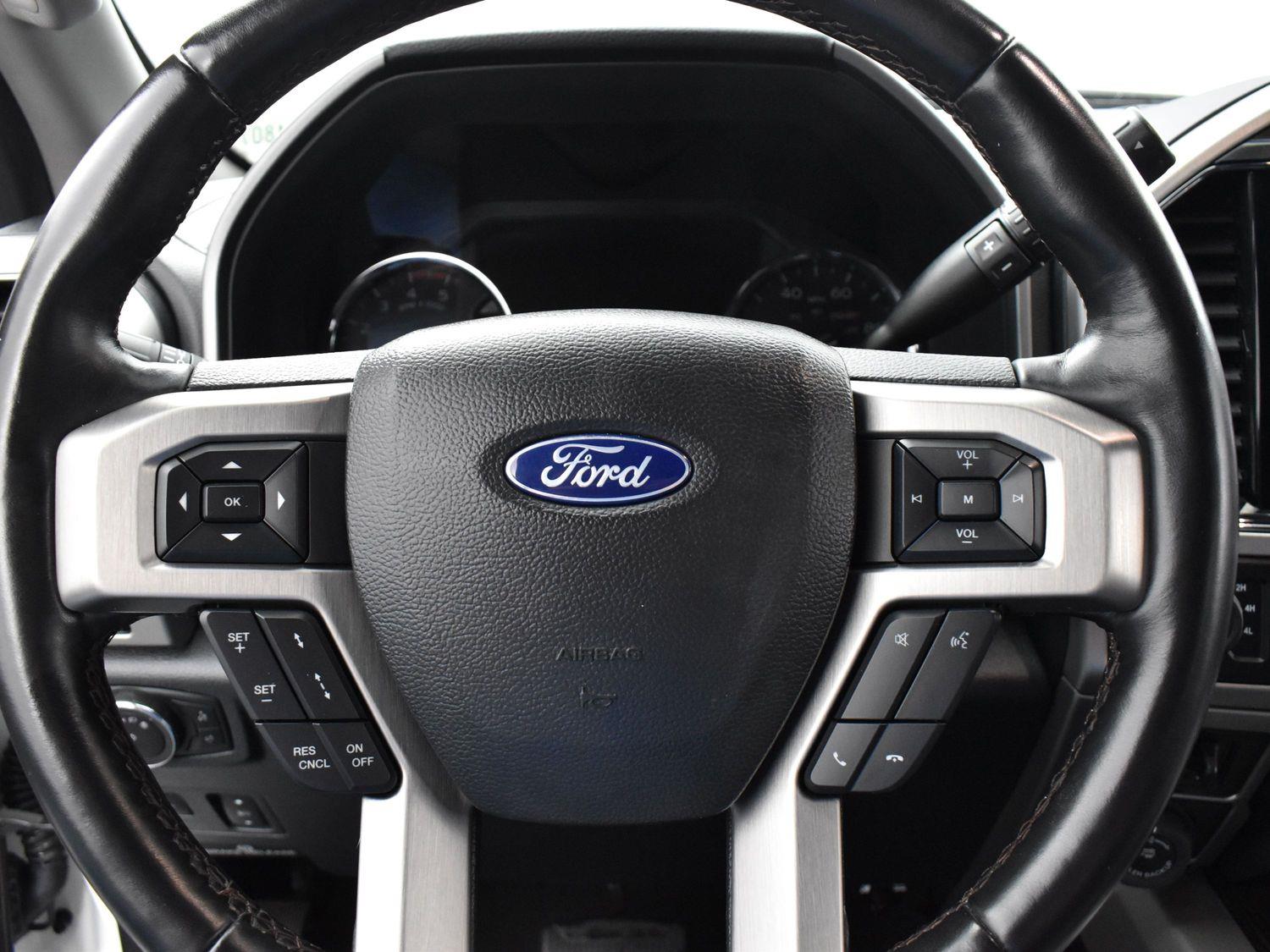 2022 Ford F-250 Platinum photo 13