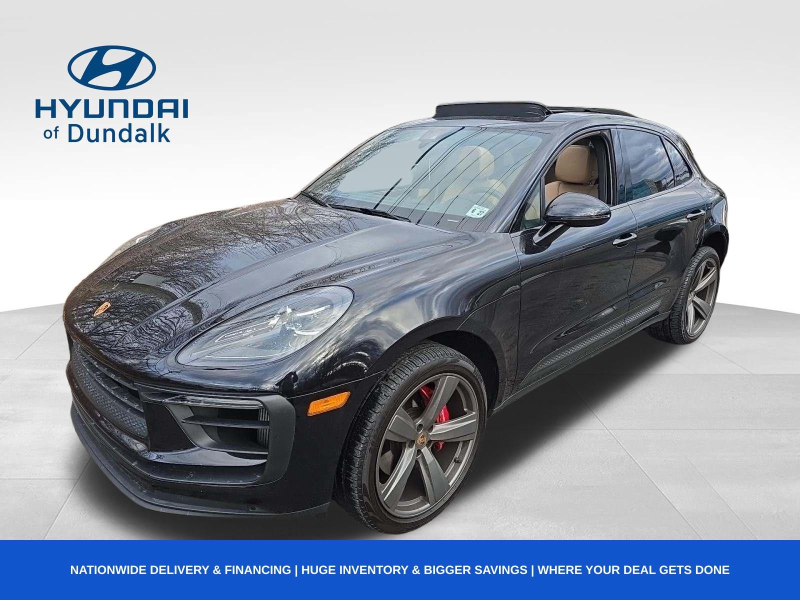 2022 Porsche Macan S's photo