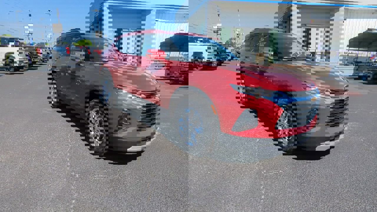 PreOwned 2021 Chevrolet Blazer LT Sport Utility in Statesboro P13181