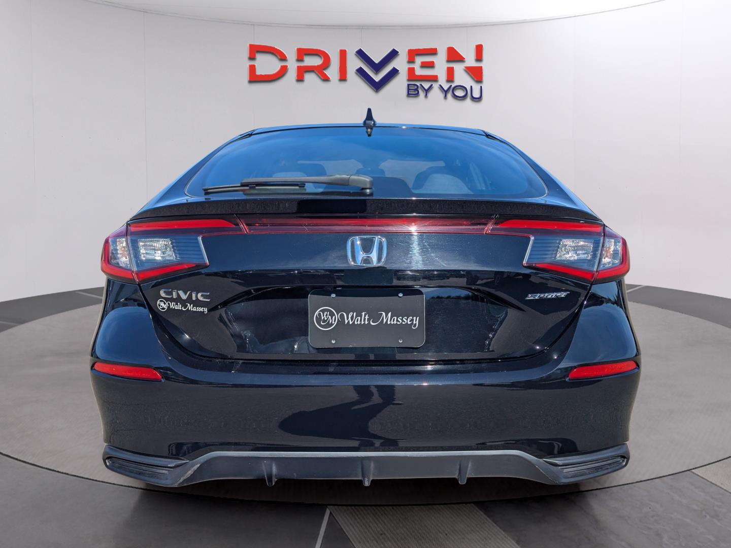 2024 Honda Civic Hatchback Sport photo 4