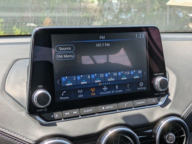 2025 Nissan Sentra SV photo 17