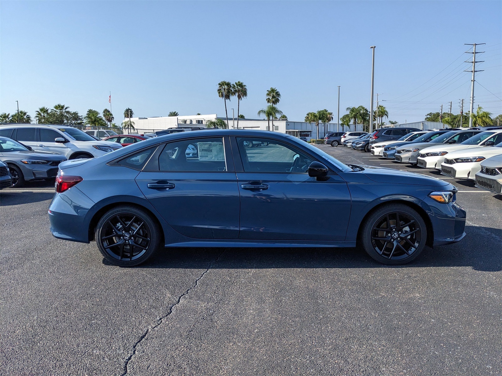 2026 Honda Civic Hybrid Sport photo 3