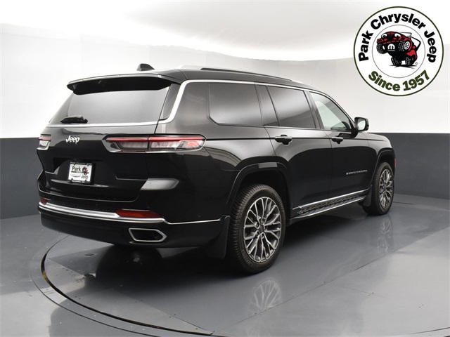 2022 Jeep Grand Cherokee L Summit photo 4