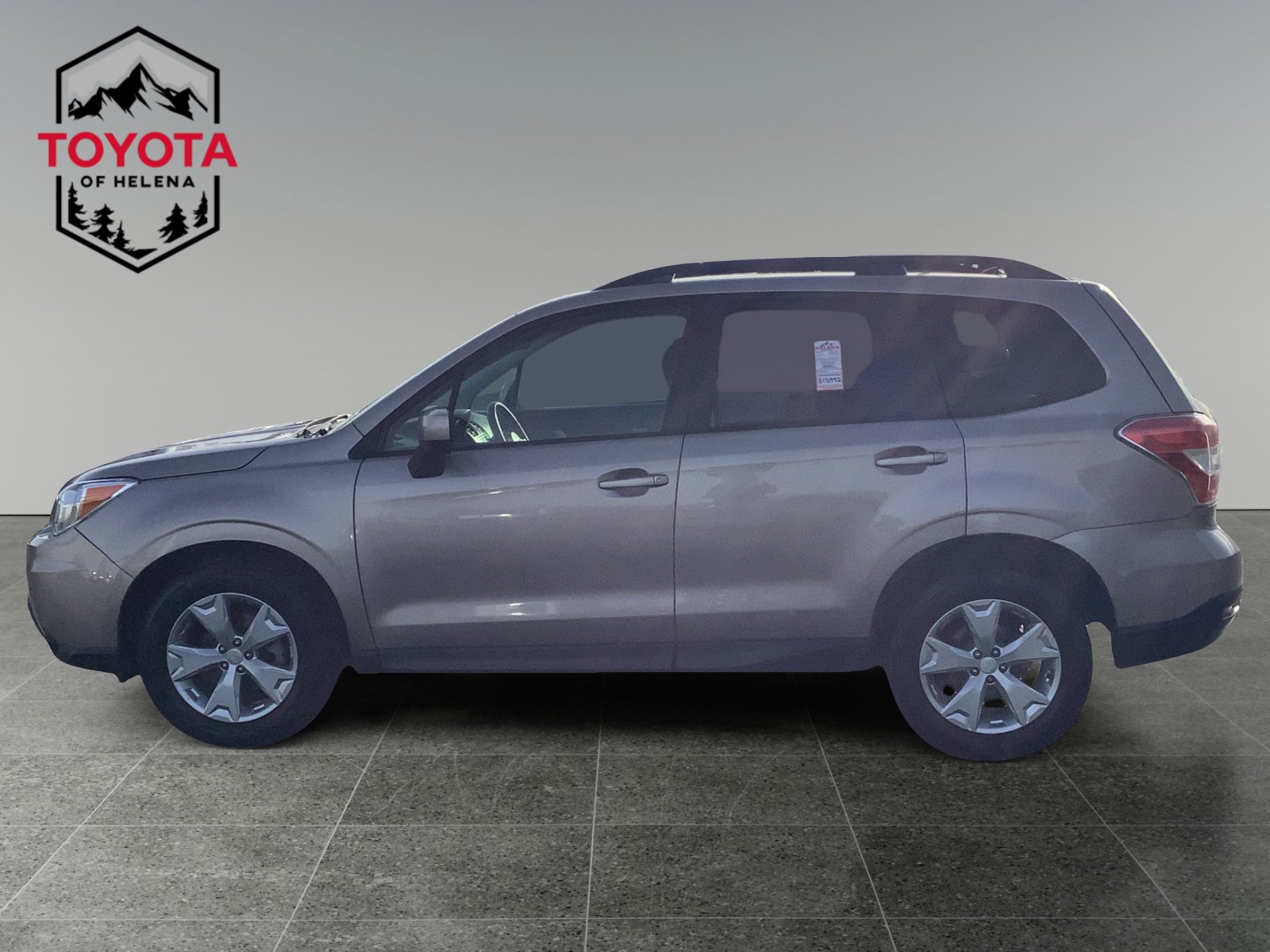 2015 Subaru Forester 2.5i Premium photo 2