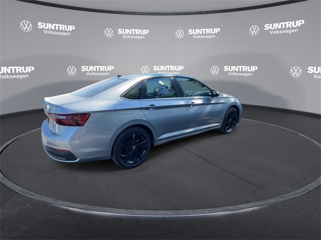 2025 Volkswagen Jetta 1.5T SE photo 14