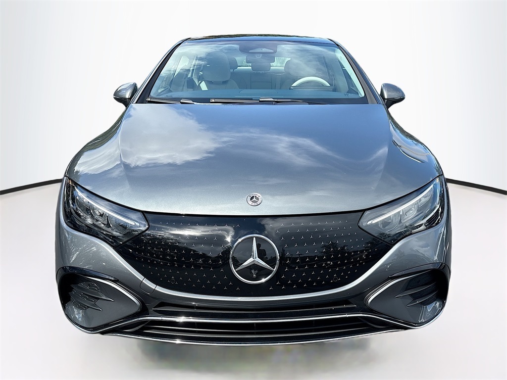 2026 Mercedes Benz EQE Sedan 4MATIC photo 2