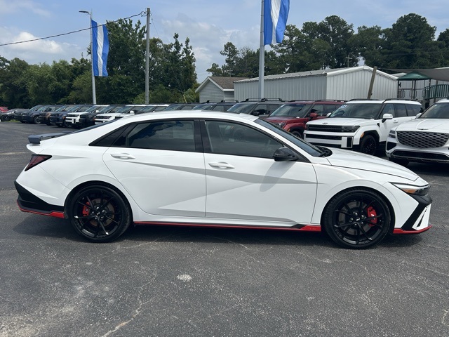 2025 Hyundai Elantra N Base photo 2