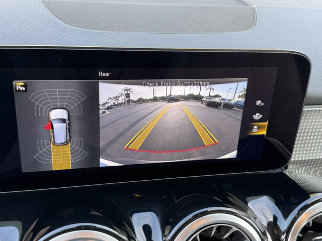 2023 Mercedes Benz EQB 300 4MATIC photo 20