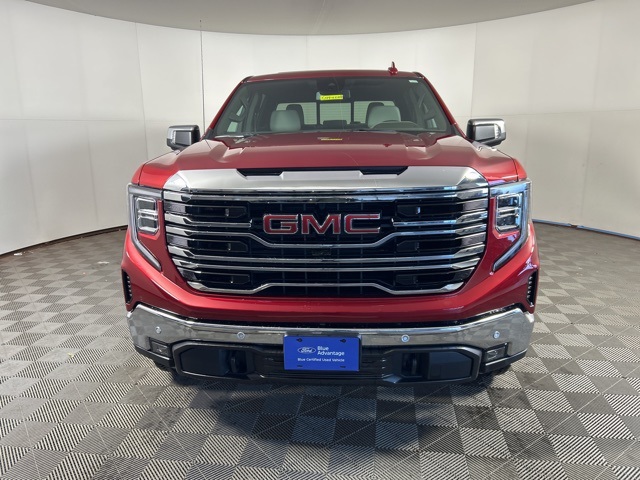 Used 2025 GMC Sierra 1500 SLT with VIN 3GTUUDED2SG382667 for sale in Shakopee, Minnesota