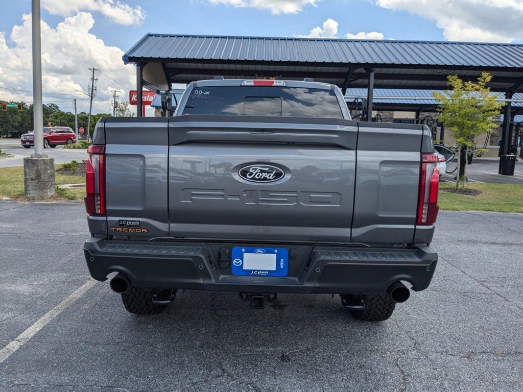 2025 Ford F-150 Tremor photo 4