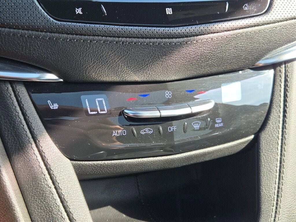 2021 Cadillac XT5 Premium Luxury photo 28