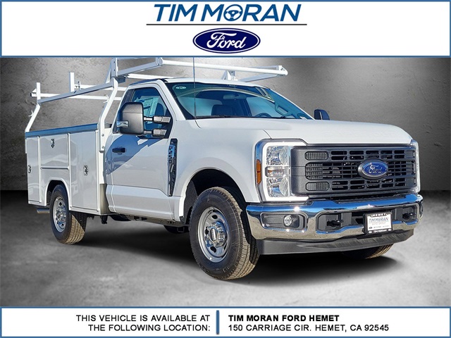 2026 Ford F-250 Super Duty XL's photo