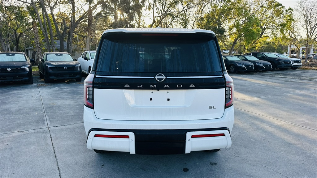 2026 Nissan Armada SL photo 7