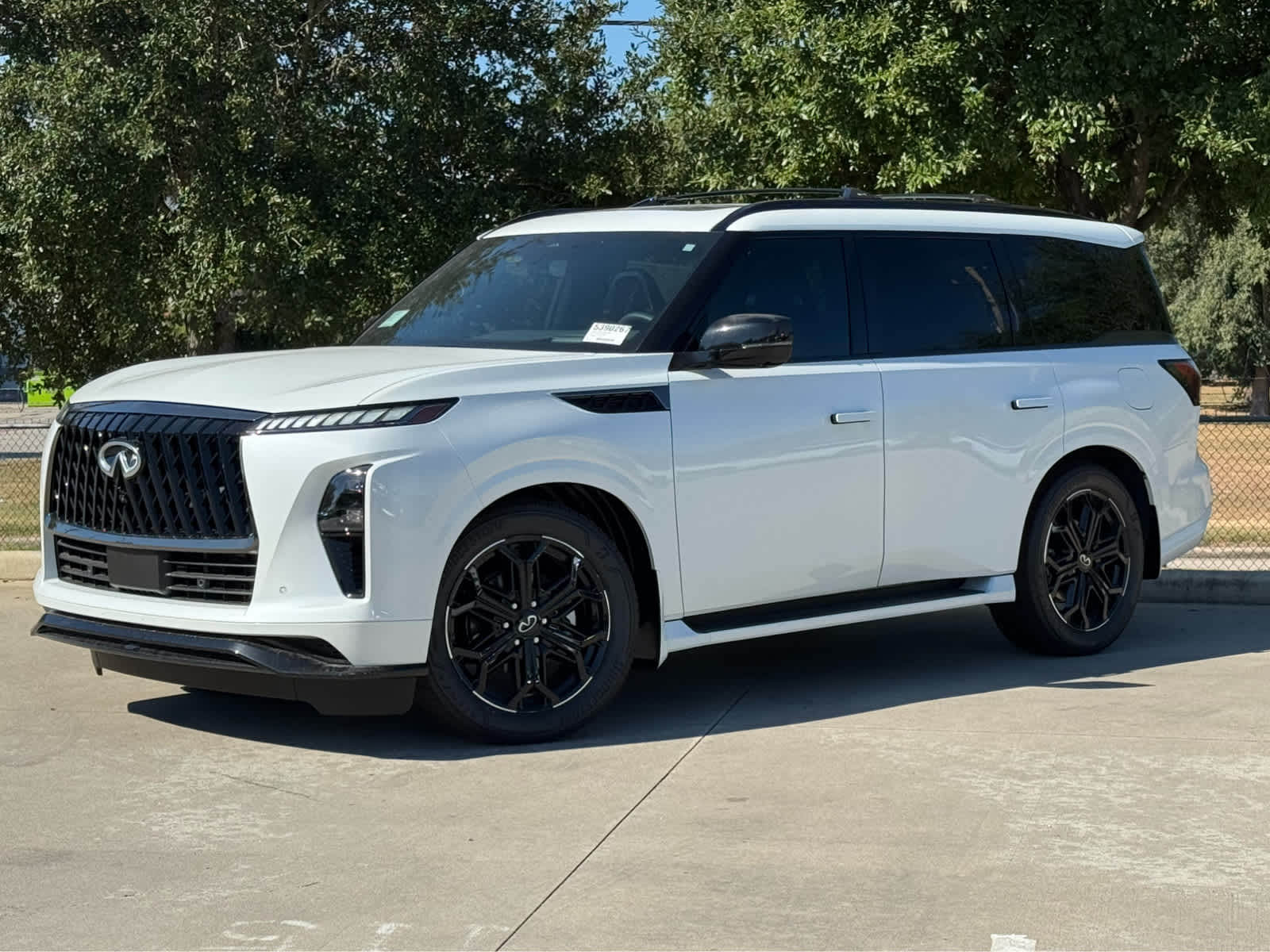 2026 INFINITI QX80 Sport's photo
