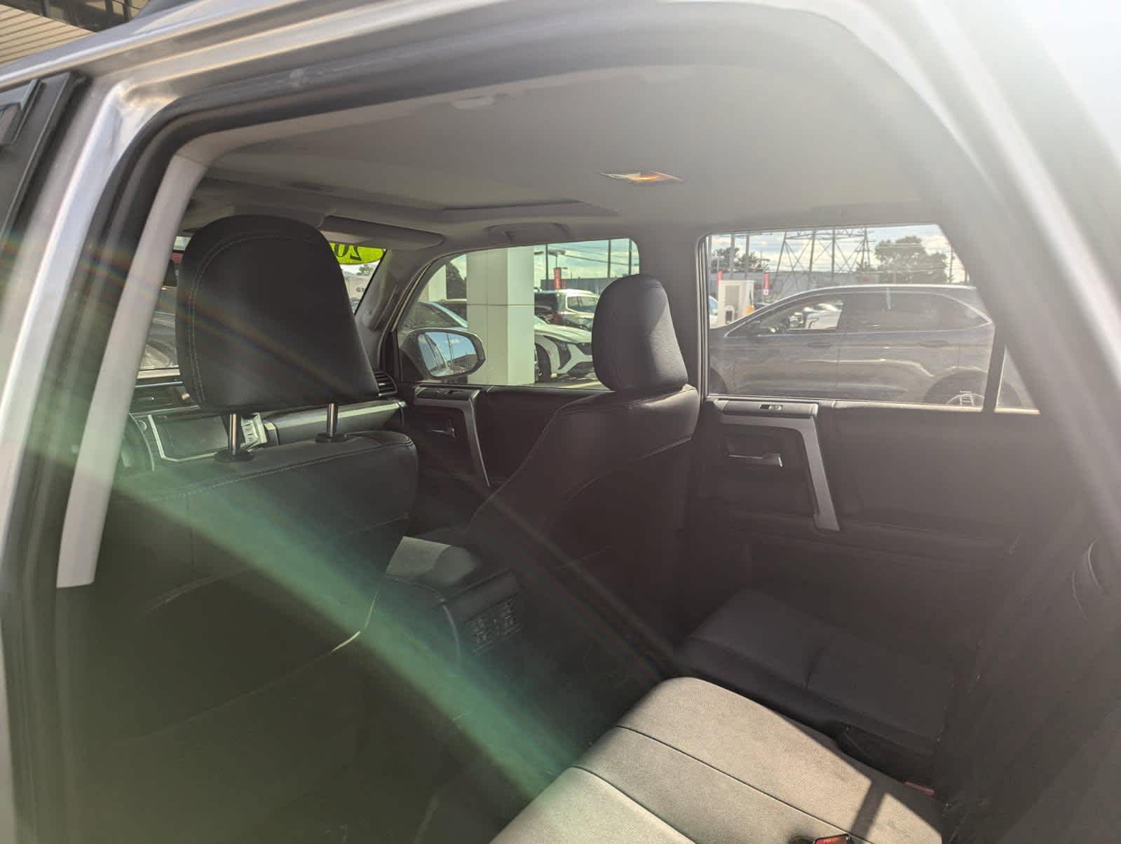 2019 Toyota 4Runner SR5 photo 6