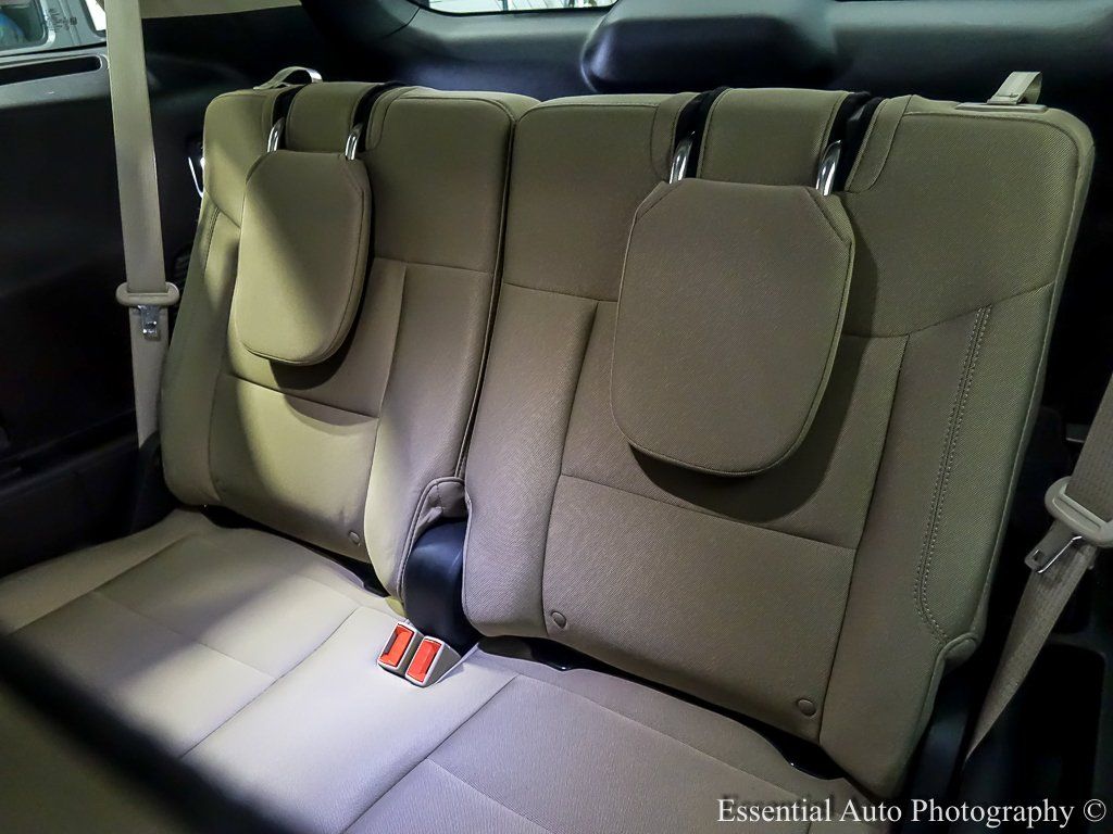 2023 FORD EXPLORER - Image 12