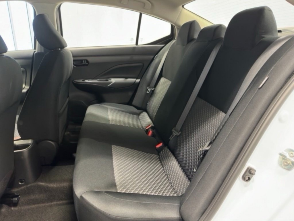 2025 Nissan Versa S photo 21