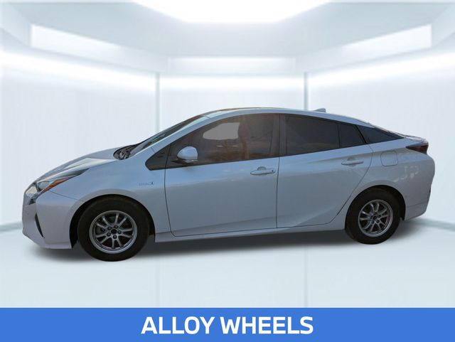 2017 Toyota Prius Two photo 4