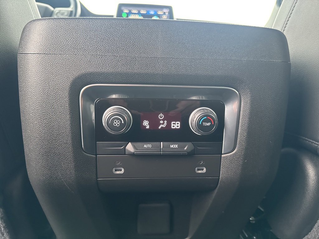2021 Chevrolet Tahoe LT photo 17
