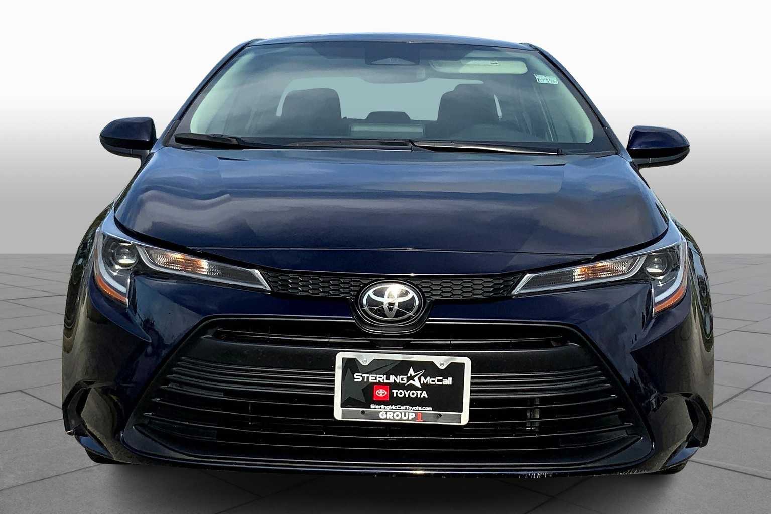 Used 2023 Toyota Corolla LE with VIN 5YFB4MDE3PP032676 for sale in Northfield, Minnesota