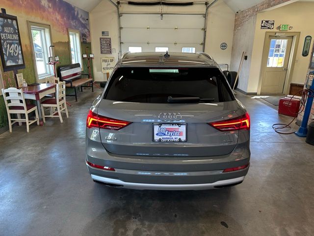 2020 Audi Q3 Premium photo 10