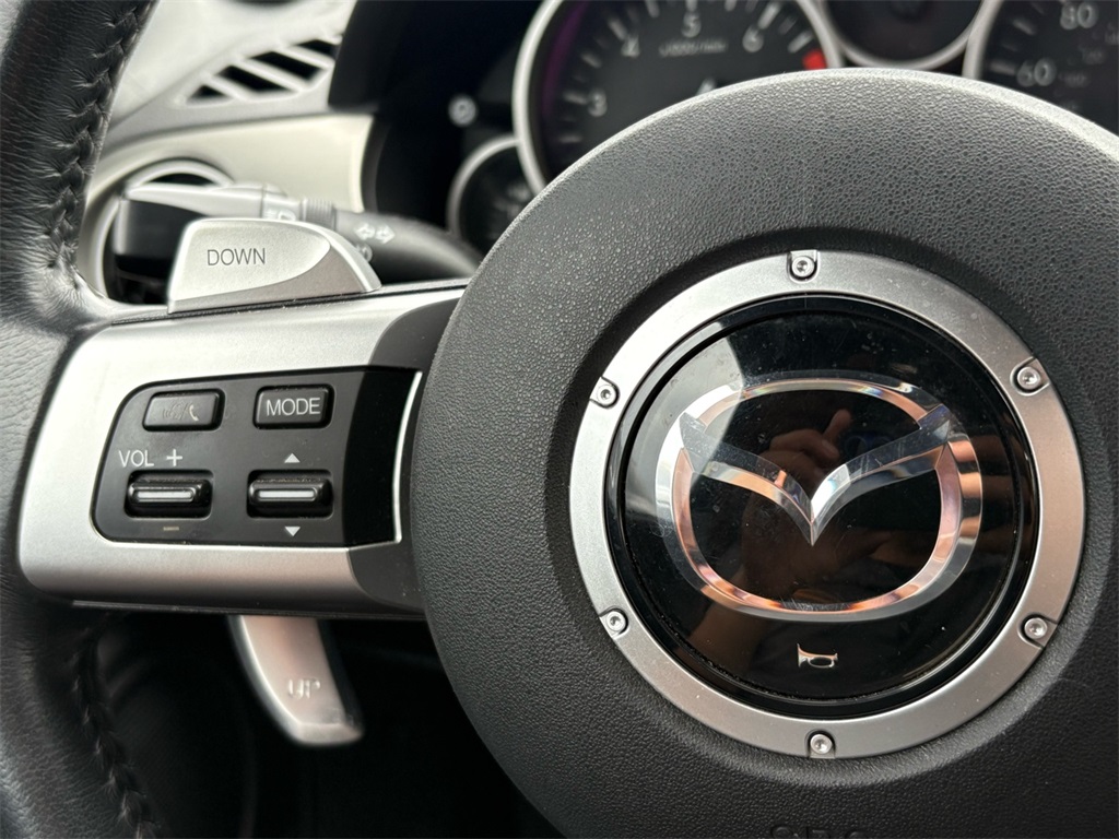 2012 Mazda MX-5 Miata Miata Grand Touring photo 9