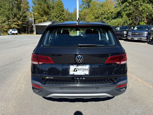 2024 Volkswagen Taos S photo 4
