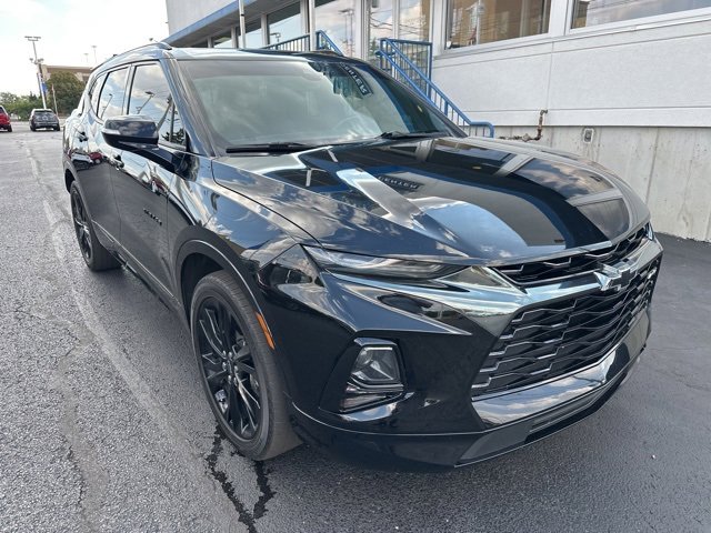 2022 Chevrolet Blazer RS photo 2
