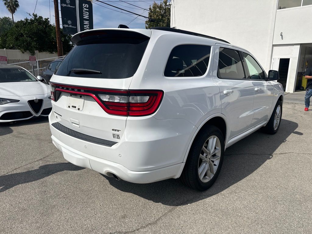 2023 Dodge Durango GT Plus photo 2