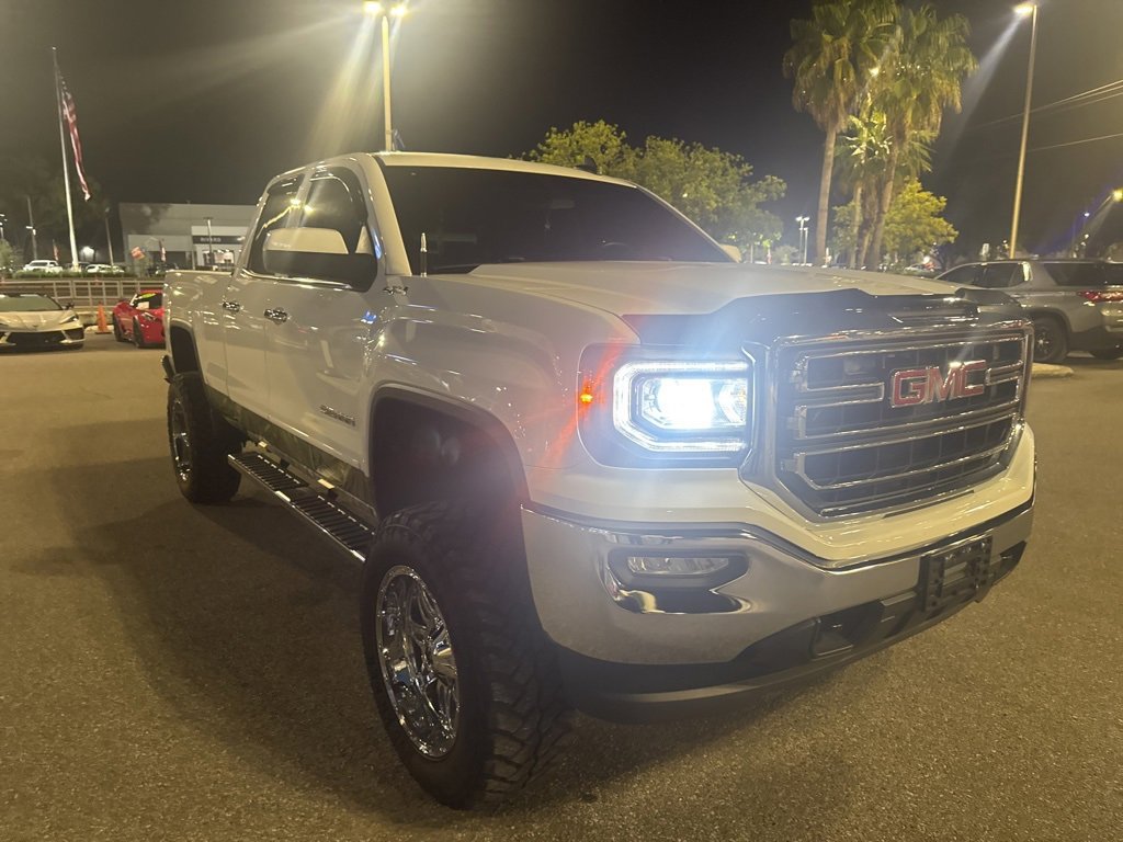 2016 GMC Sierra 1500 SLE's photo