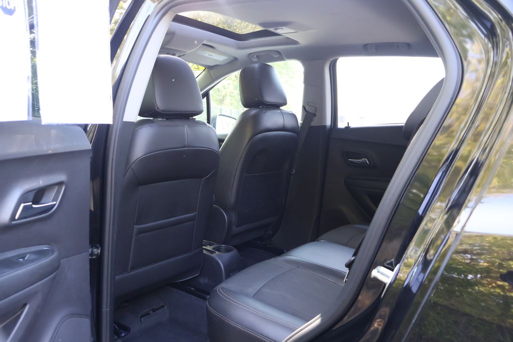 2020 Chevrolet Trax LT photo 36