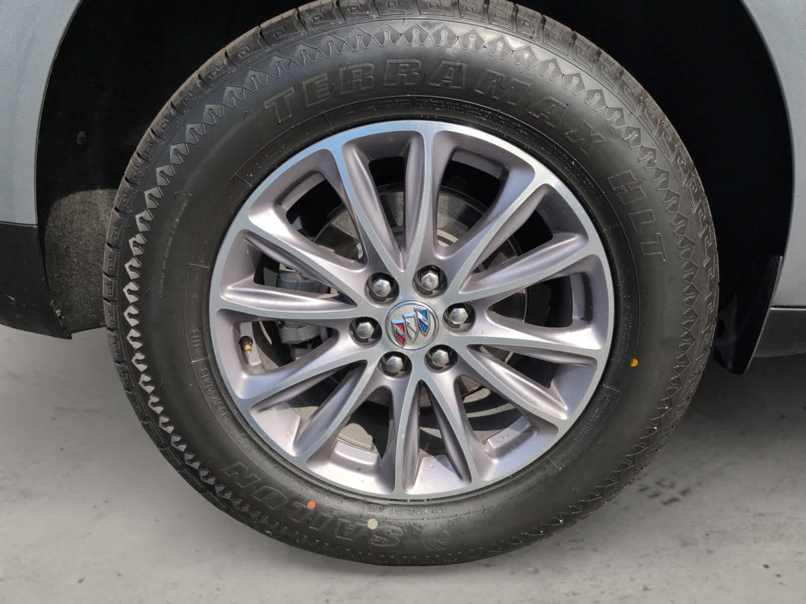 2024 Buick Enclave Premium photo 9