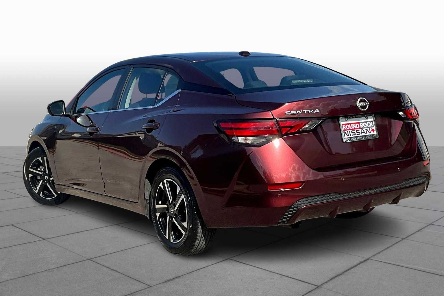 2024 Nissan Sentra SV photo 11