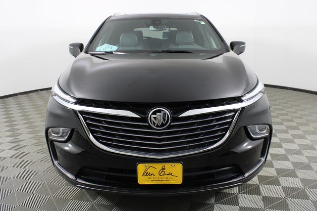 2023 Buick Enclave Essence photo 2