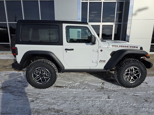 2025 Jeep Wrangler Rubicon photo 2