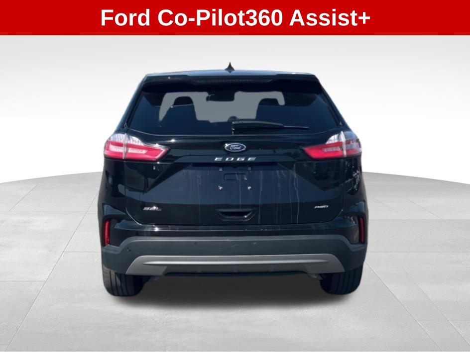 2024 Ford Edge SEL photo 3