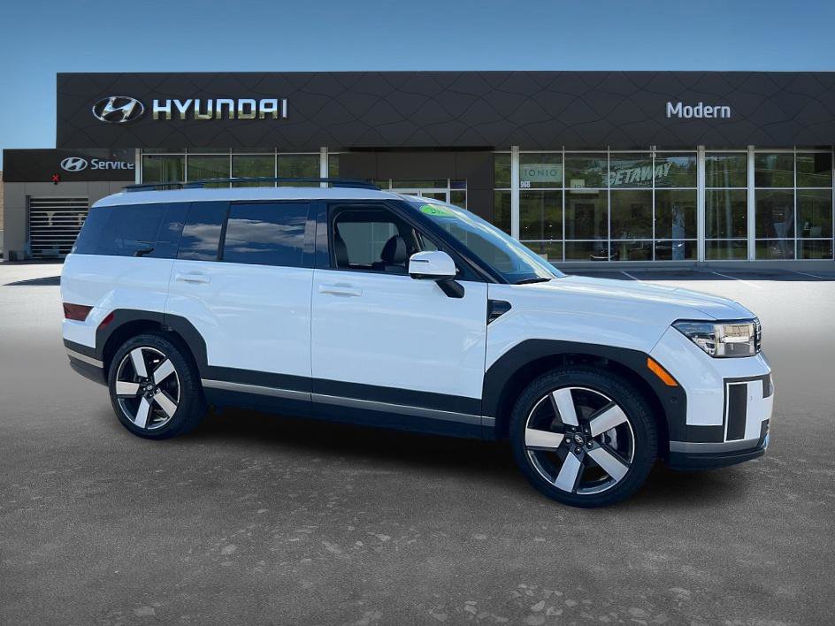 2025 Hyundai Santa Fe Limited photo 2