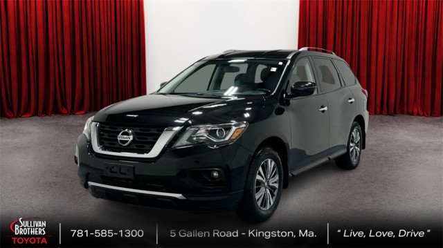 2019 Nissan Pathfinder SV