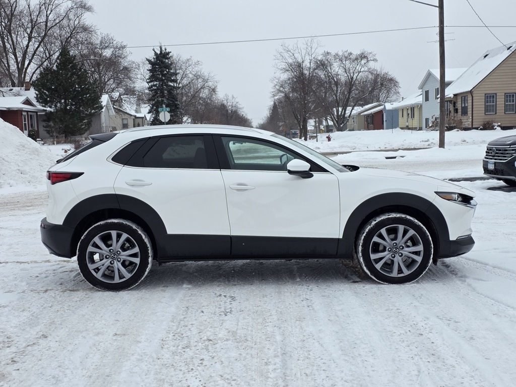 2022 Mazda CX-30 Premium's photo
