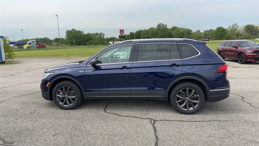2023 Volkswagen Tiguan SE photo 14