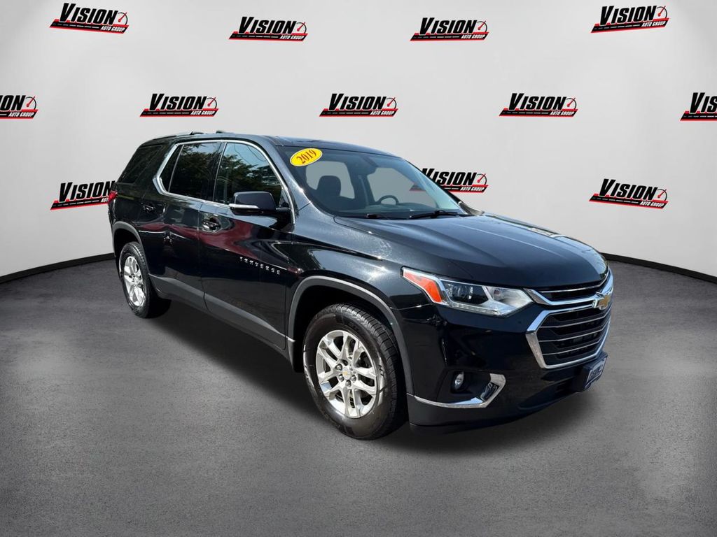 2019 Chevrolet Traverse photo 3