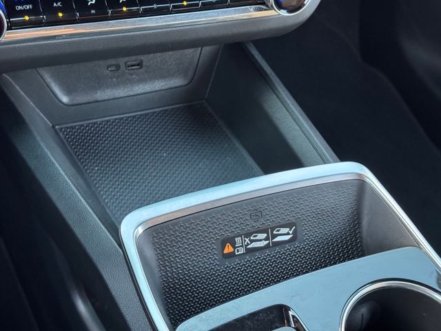 2025 Chevrolet Equinox LT photo 12
