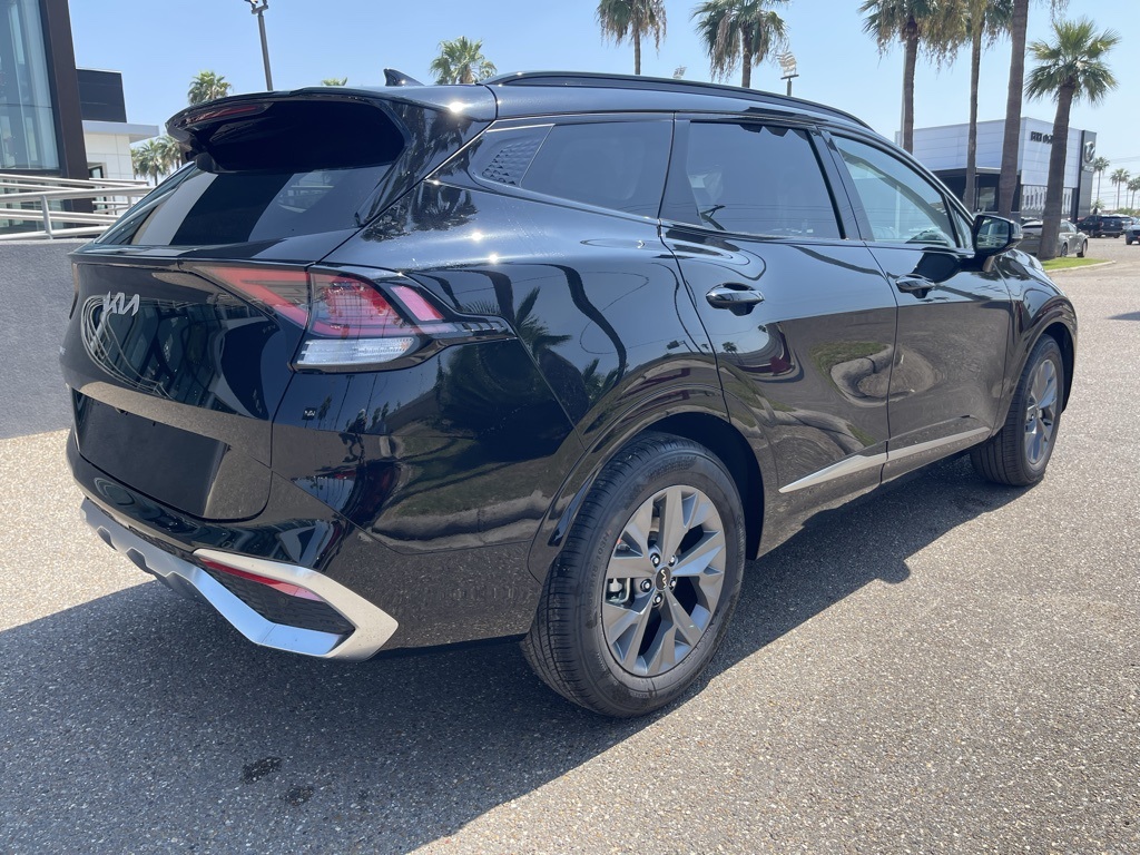2025 Kia Sportage photo 3