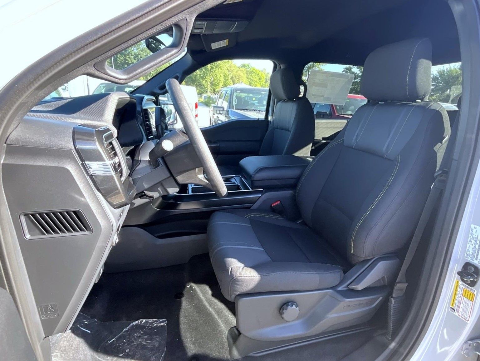 2025 Ford F-150 STX photo 8