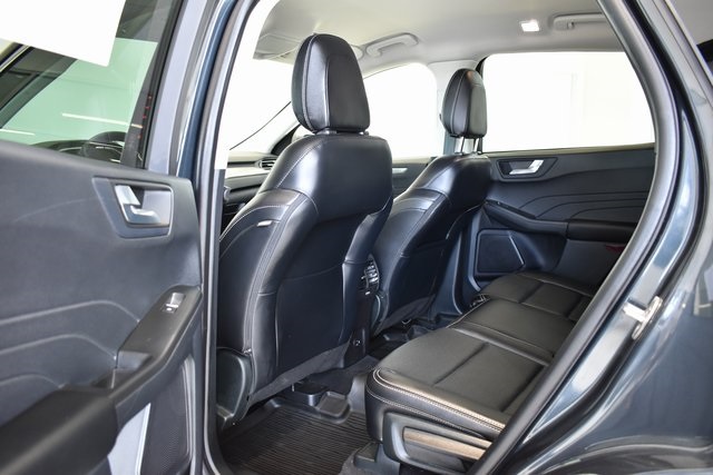 2022 Ford Escape Titanium photo 13